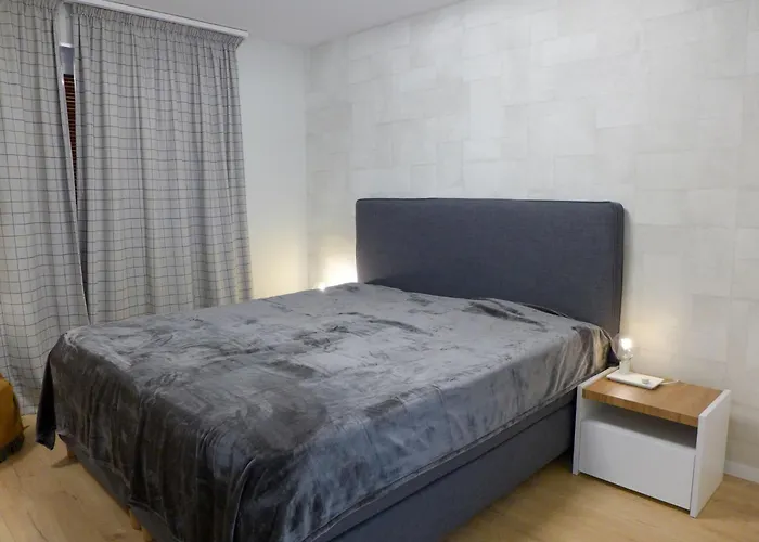 Daire Elysee 29 By Interhome Crans-Montana